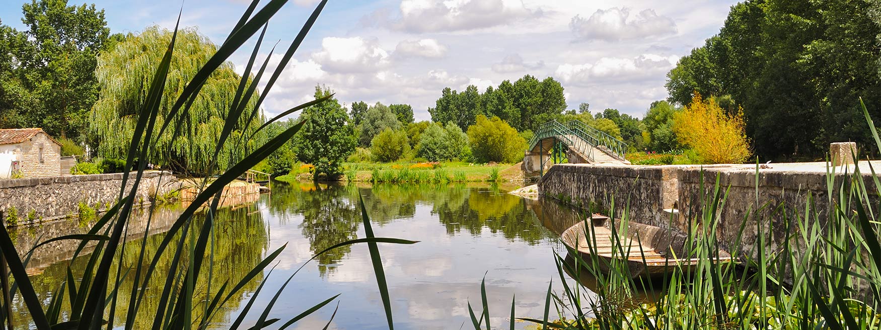 camping piscine marais poitevin