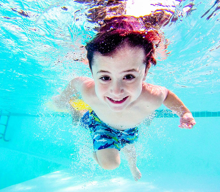 piscine chauffé les violettes